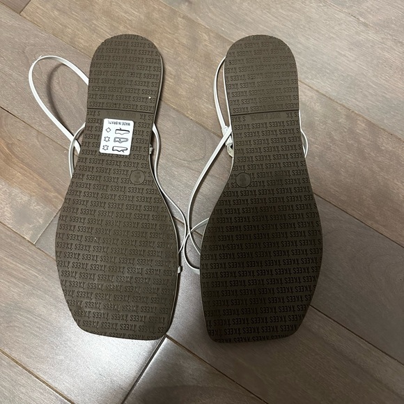 TKEES Cream Strappy Sandals - Picture 3 of 6